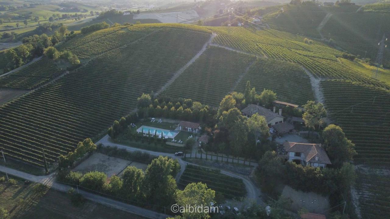 Agriturismo Relais "Il Bricco" Villa Nizza Monferrato Eksteriør billede